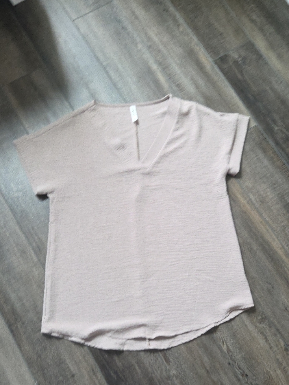 Zenana Outfitters V-Neck Airflow Top